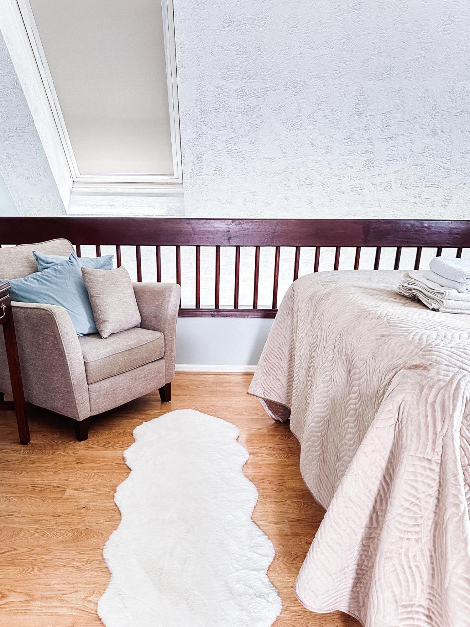 Beautiful Apartment In Guildford With Parking Send ภายนอก รูปภาพ
